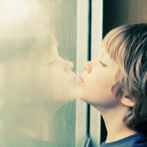 Avanços e desafios do tratamento odontológico a pacientes autistas